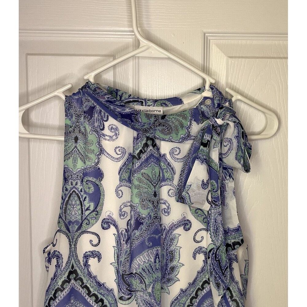 Liz Claiborne Blue Paisley Sleeveless Blouse High Neck Tie - Size Medium - Picture 3 of 9